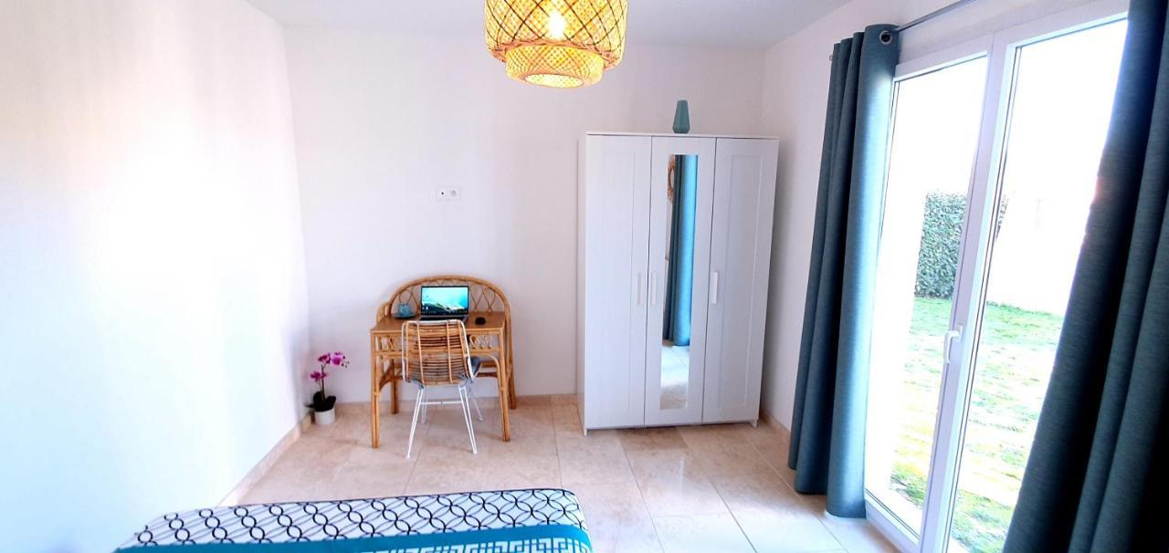 Maison calme et rénovée Oléa Provence, idéale pour passer des vacances dans le Sud Saint-Cannat Extérieur photo